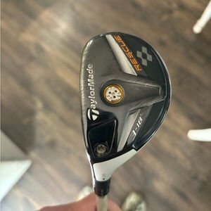 Left Handed Taylormade Rescue Club